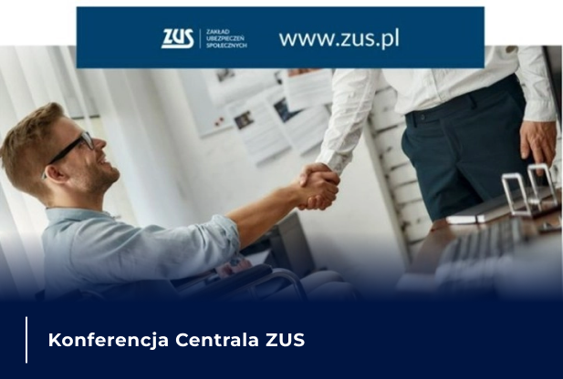 Mężczyzna siedzący na wózku podaje dłoń stojącemu przed nim mężczyźnie podczas spotkania związanego z Konferencją Centrala ZUS.